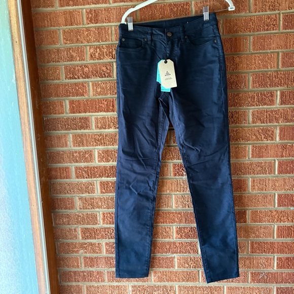 Prana Navy Blue Mid Rise Skinny Leg Pants size 2 NWT - Picture 1 of 6